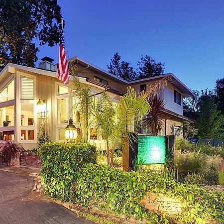 Saratoga Oaks Lodge Екстериор снимка